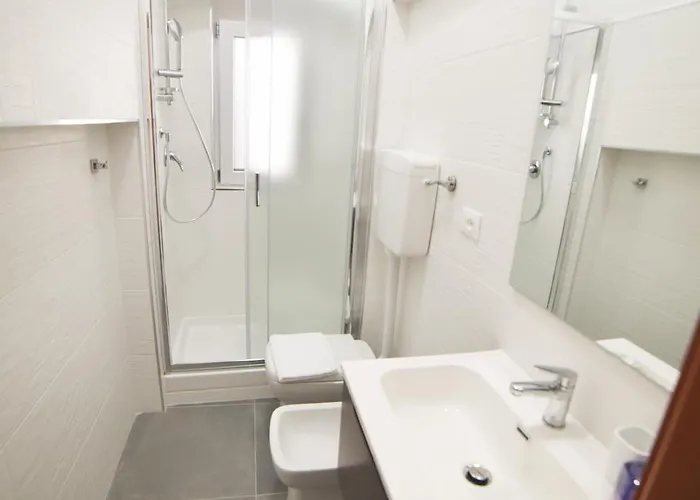 Aria Di Sale Homestay Trieste